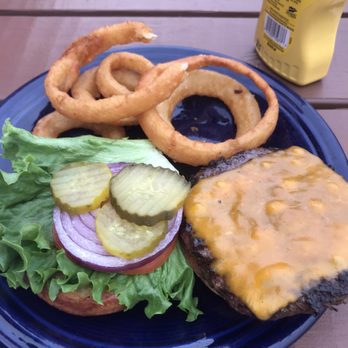Del's Restaurant - Charburger & rings - Breakfast & Brunch Near Me - Tucumcari, New Mexico Del's Restaurant - Charburger & rings - Breakfast & Brunch Near Me - Tucumcari, New Mexico