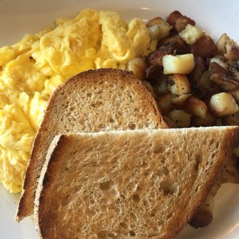 Fratelli Cafe - Traditional scrambled eggs with potatoes and toast - Coffee & Tea Near Me - Los Angeles, California Fratelli Cafe - Traditional scrambled eggs with potatoes and toast - Coffee & Tea Near Me - Los Angeles, California
