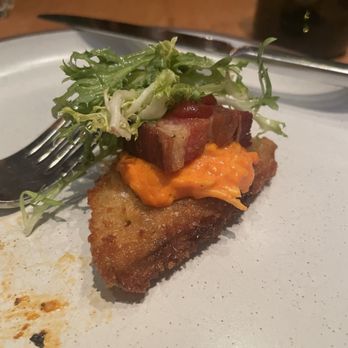 Yardbird Table & Bar - Fried Green Tomato BLT - Southern Near Me - Miami Beach, Florida Yardbird Table & Bar - Fried Green Tomato BLT - Southern Near Me - Miami Beach, Florida