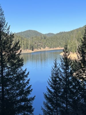 McCloud River Bed and Breakfast by null