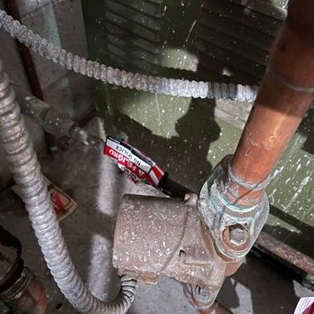GoodGuy Plumbing - Gas leak, needed a new valve asap. Before photo. - Plumbing Near Me