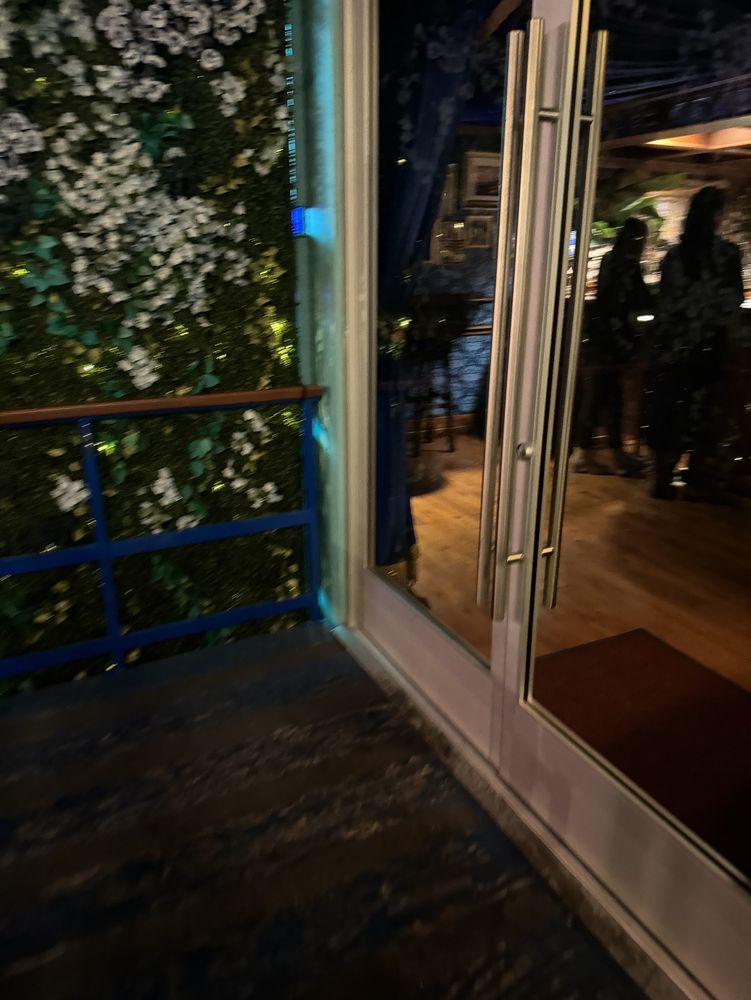 PIER 17 YACHT CLUB Updated September 2024 12 Photos 3570 S Las