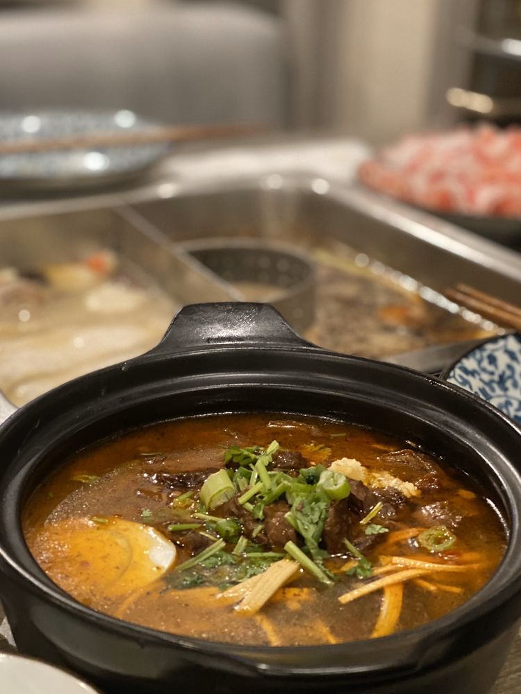 SICHUAN HOT POT 69 Photos & 85 Reviews 4741 12th Ave NE, Seattle