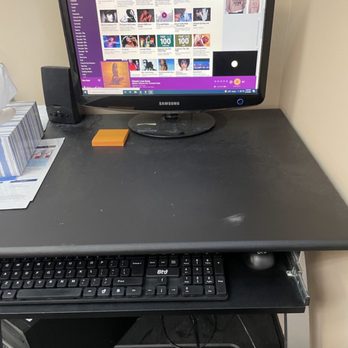 Woodmore Dental Center - Dusty desk in office. - Cosmetic Dentists Near Me - Mitchellville, Maryland Woodmore Dental Center - Dusty desk in office. - Cosmetic Dentists Near Me - Mitchellville, Maryland