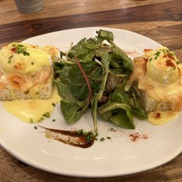 Smoked Salmon Benedict