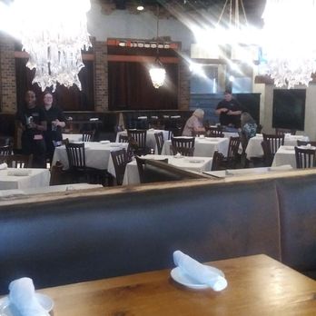 Burntwood Tavern - Empty restaurant - American Near Me - Fairlawn, Ohio
