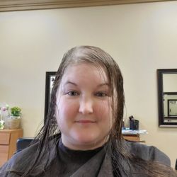 Kim's Kuts Hair Salon - Before it's long and limp. Also it's wet pretty cut but not that far off from how it looks dry.