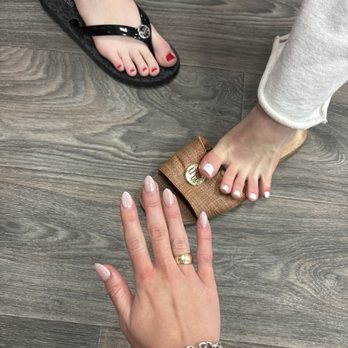 Vintage Nails & Spa - Mani and pedis - Eyelash Service Near Me - Lubbock, Texas Vintage Nails & Spa - Mani and pedis - Eyelash Service Near Me - Lubbock, Texas