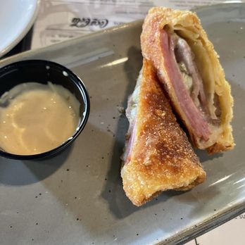Smiths American Tavern - Cuban egg rolls... shrimp tacos.. - Breakfast & Brunch Near Me - Lakeland, Florida