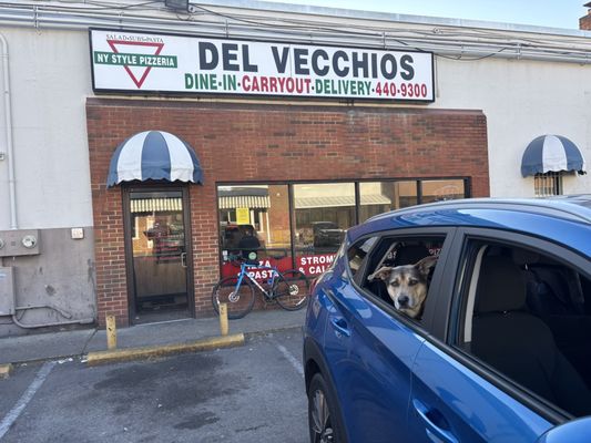 Del Vecchios by null