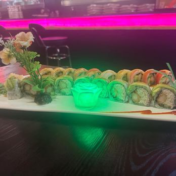 Q Sushi & Grill - Dragon roll in shaggy dog roll - Sushi Bars Near Me - Schertz, Texas Q Sushi & Grill - Dragon roll in shaggy dog roll - Sushi Bars Near Me - Schertz, Texas
