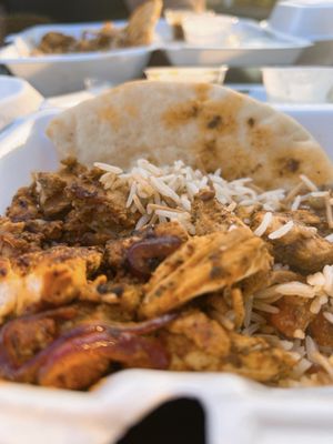 Zeeyum Kitchen by null