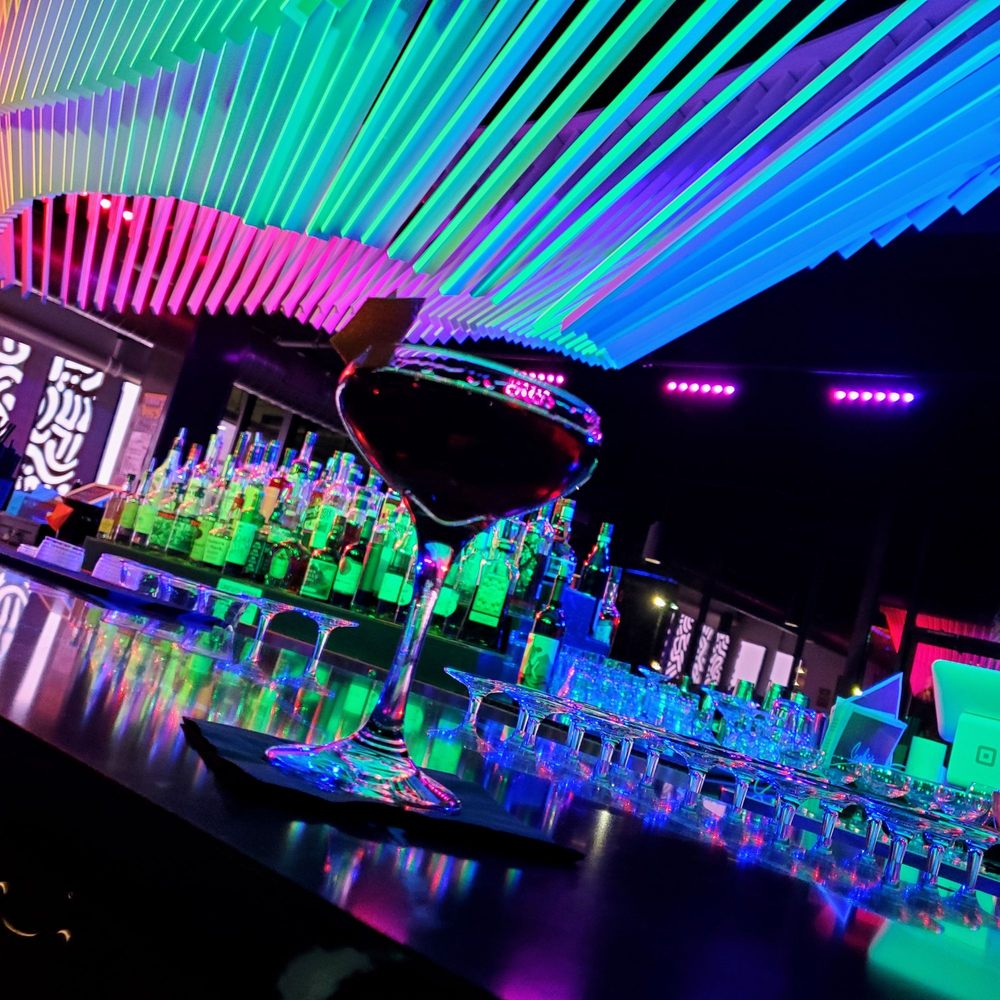 SOPHIE’S ARTIST LOUNGE Updated October 2024 67 Photos & 26 Reviews