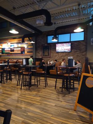 7 West TapHouse by null