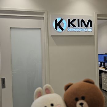 Kim Orthodontics - Logo - Orthodontists Near Me - Honolulu, Hawaii