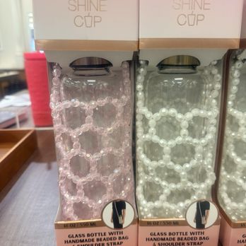 Versona - These water bottles and crossbody to carry them are cute. - Women's Clothing Near Me - Irving, Texas Versona - These water bottles and crossbody to carry them are cute. - Women's Clothing Near Me - Irving, Texas
