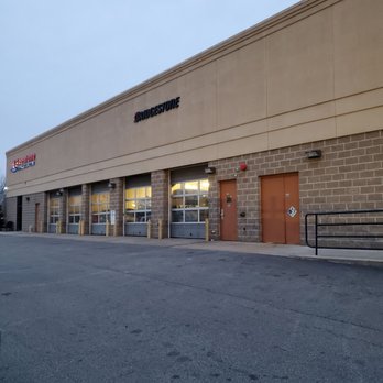 Firestone Complete Auto Care - Entrance side of building - Tires Near Me - Westbury, New York