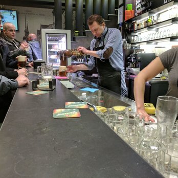 Výčep na stojáka - Beer Bar Near Me - Brno, JM Výčep na stojáka - Beer Bar Near Me - Brno, JM