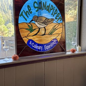 The Sandpiper - Salad Near Me - Lake Almanor, California