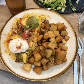 Cafe Silvestre - Chicken Fajita Omelette - Mexican Near Me - West Valley City, Utah
