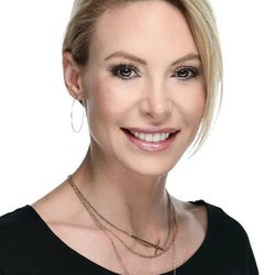 Ophthalmic Plastic & Cosmetic Surgery