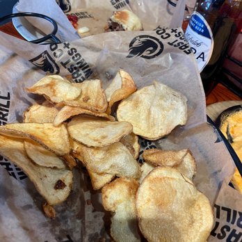 East Coast Wings & Grill - Stale and soggy chips - Chicken Wings Near Me - Wake Forest, North Carolina