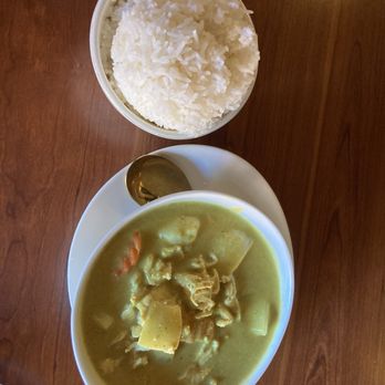 Mantra Raja - Thai Near Me - Carlsbad, California