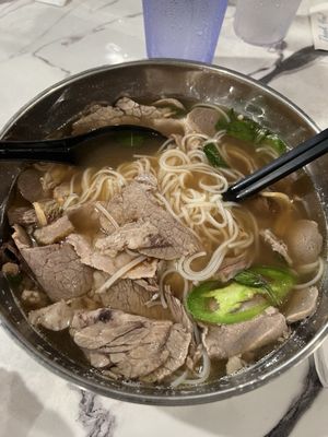 iPho by Saigon by null