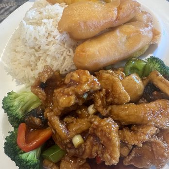 Fusion Taste Fine Asian Cuisine - Japanese Near Me - Stoneham, Massachusetts Fusion Taste Fine Asian Cuisine - Japanese Near Me - Stoneham, Massachusetts