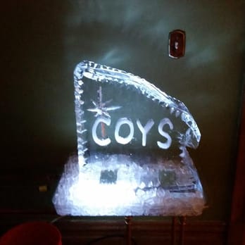 Johnson Studios Ice Sculptures - Come On You Spurs New Year's Eve Ice Luge - Party Supplies Near Me - Chicago, Illinois