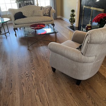 Jerry's Dust Free Flooring - a living room - Flooring Near Me - Wheeling, Illinois Jerry's Dust Free Flooring - a living room - Flooring Near Me - Wheeling, Illinois