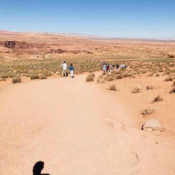 Horseshoe Bend - The hike to see horseshoe bend! Don't forget your water bottle! - Hiking Near Me - Page, Arizona