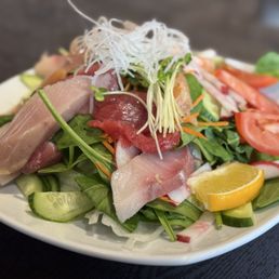 Sashimi Salad