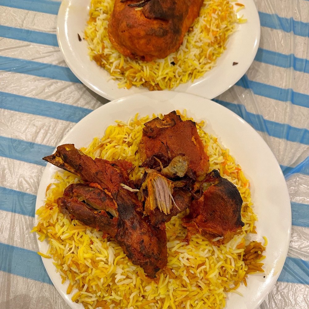 Hadramout restaurant - Hanith chicken and Hanith lamb - Middle Eastern Near Me - Plano, Texas
