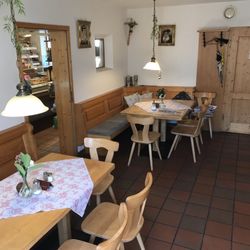 Cafe Heger