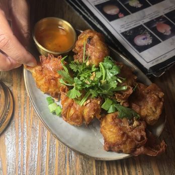 Saranrom Thai - Thai Near Me - Elmhurst, New York