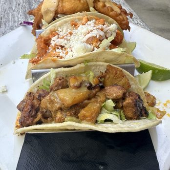 Sidetrack Bar + Grill - Tulancingo Tacos - 3 - American Near Me - Pleasanton, California
