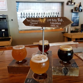 Deviant Wolfe Brewing - Flights! - Breweries Near Me - Sanford, Florida