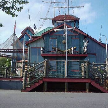 Pirates Landing - Seafood Near Me - Elkin, North Carolina