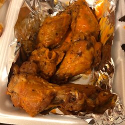 Nova's Pasta & Pizza - Buffalo Chicken Wings have a good flavor not dry at all love the way are prep