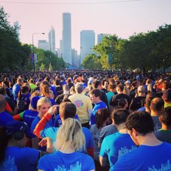 JPMorgan Chase & Co. Corporate Challenge - Waiting for the start of the race