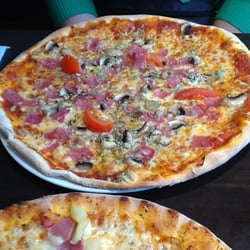 Pizzeria Bodino - Pizza gorgonzola