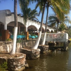El Paisa - Vista del lugar desde la laguna