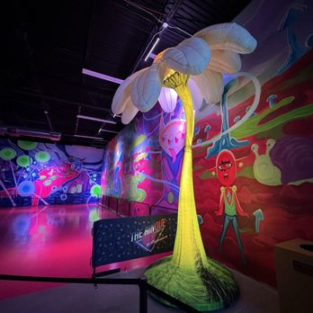 Seismique - Cool alien plant at the skating rink! - Arts & Entertainment Near Me - Houston, Texas