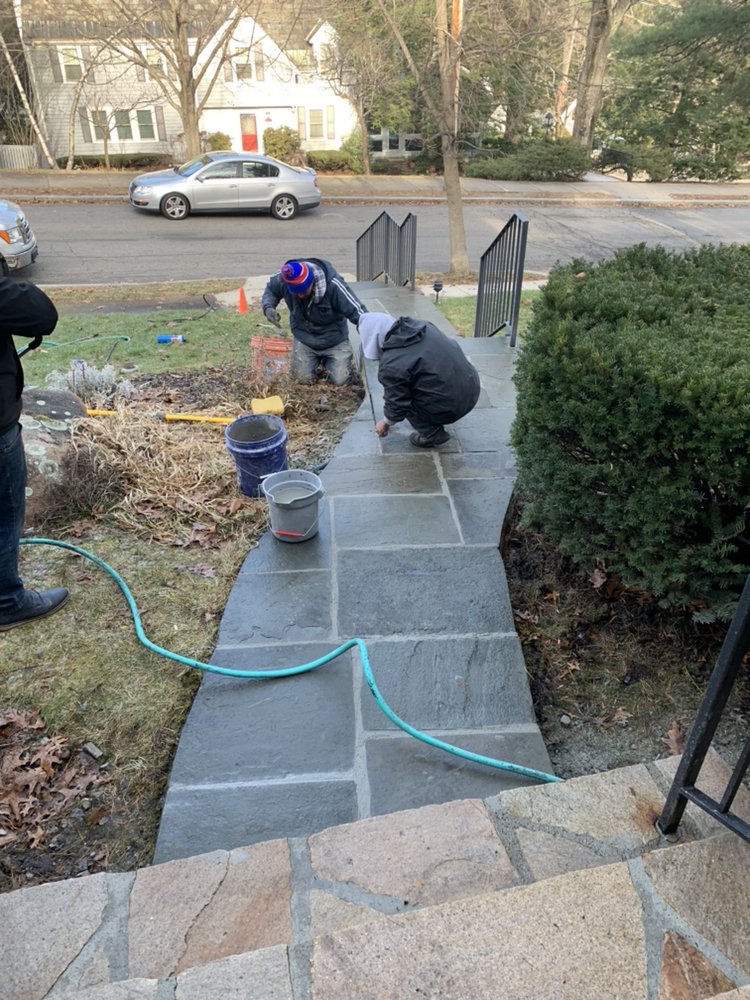 CRAFTSMEN MASONRY & PAVING Updated June 2024 39 Photos 561