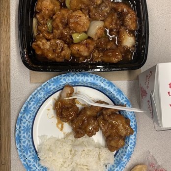 Golden Dragon - General Tso's Chicken - Chinese Near Me - Annapolis, Maryland