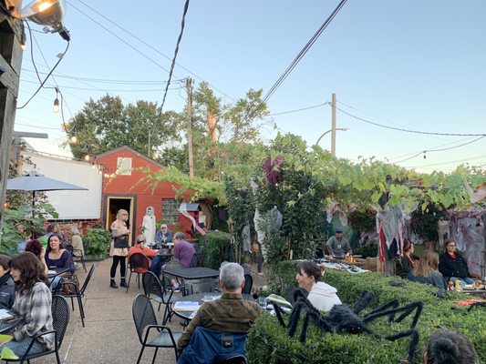 The Royale Food & Spirits by null