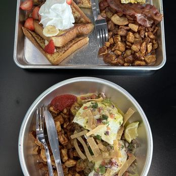 Thanks A Brunch - Gilbert - The Classic French Toast and Tomatillo Benedict - Burgers Near Me - Gilbert, Arizona