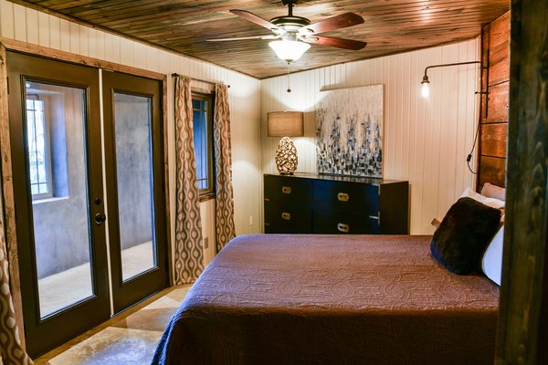 Beckham Creek Cave Lodge by null