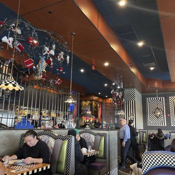Chit Chat Diner - Ambiance - Diners Near Me - West Orange, New Jersey